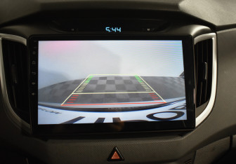 Подержанный автомобиль Hyundai Creta 2017 года (15 фото)