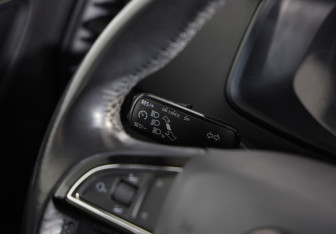 Подержанный автомобиль Skoda Karoq 2020 года (11 фото)