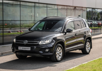 Подержанный автомобиль Volkswagen Tiguan 2013 года (3 фото)