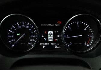 Подержанный автомобиль Land Rover Range Rover Evoque 2014 года (12 фото)