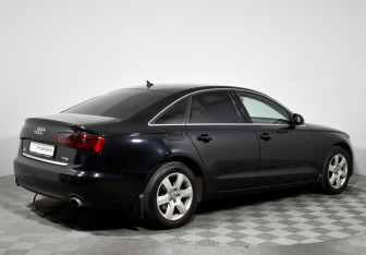 Подержанный автомобиль Audi A6 Sedan 2014 года (5 фото)