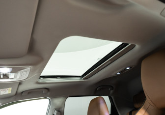 Подержанный автомобиль Omoda C5 2023 года (20 фото)