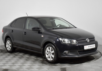 Подержанный автомобиль Volkswagen Polo Sedan 2013 года (3 фото)