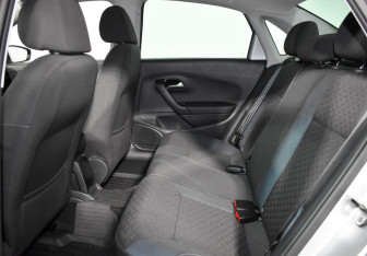 Подержанный автомобиль Volkswagen Polo Sedan 2019 года (11 фото)