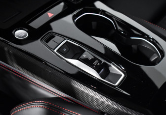 Подержанный автомобиль Audi A5 Liftback 2025 года (12 фото)