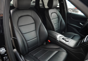 Подержанный автомобиль Mercedes-Benz GLC Coupe 2018 года (24 фото)