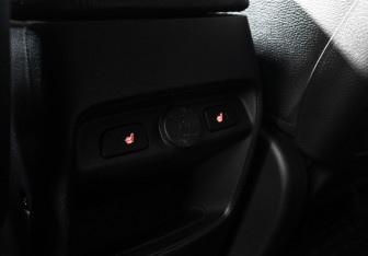 Подержанный автомобиль Kia Sorento 2018 года (20 фото)