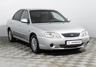 Подержанный автомобиль Kia Spectra Sedan 2006 года (3 фото)