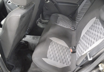 Подержанный автомобиль LADA (ВАЗ) Granta Wagon 2023 года (11 фото)