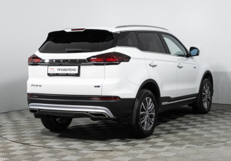 Подержанный автомобиль Geely Atlas Pro 2023 года (5 фото)