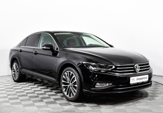 Подержанный автомобиль Volkswagen Passat Sedan 2020 года (3 фото)