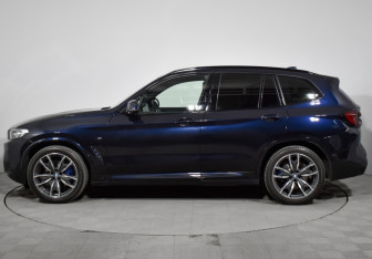 Подержанный автомобиль BMW X3 2021 года (8 фото)