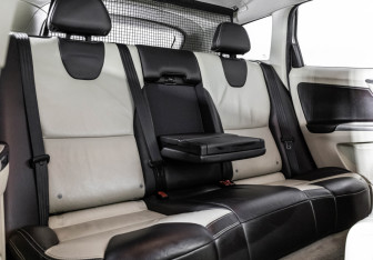 Подержанный автомобиль Volvo XC60 2012 года (19 фото)