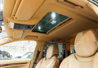 Подержанный автомобиль Porsche Cayenne 2007 года (19 фото)