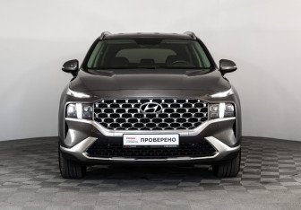 Подержанный автомобиль Hyundai Santa Fe 2023 года (3 фото)