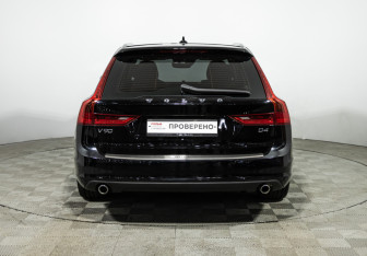 Подержанный автомобиль Volvo V90 2020 года (6 фото)