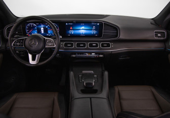 Подержанный автомобиль Mercedes-Benz GLE 2018 года (9 фото)