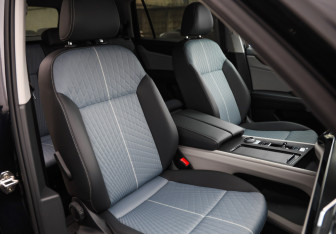 Подержанный автомобиль Volkswagen Teramont 2021 года (28 фото)