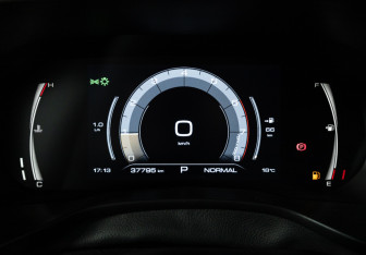 Подержанный автомобиль Haval Jolion 2024 года (12 фото)