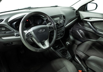 Подержанный автомобиль LADA (ВАЗ) Vesta Wagon 2020 года (11 фото)