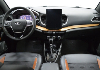 Подержанный автомобиль LADA (ВАЗ) Vesta Wagon 2024 года (14 фото)