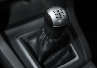 Подержанный автомобиль Ford Focus Sedan 2006 года (15 фото)