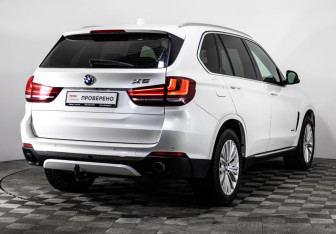 Подержанный автомобиль BMW X5 2016 года (6 фото)