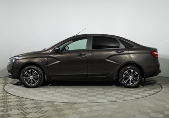 Подержанный автомобиль LADA (ВАЗ) Vesta Sedan 2022 года (8 фото)