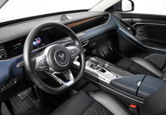 Подержанный автомобиль Voyah Free 2023 года (11 фото)