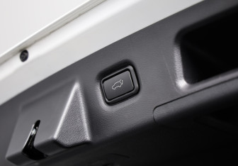 Подержанный автомобиль Hyundai Santa Fe 2023 года (31 фото)