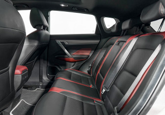 Подержанный автомобиль Geely Coolray 2020 года (12 фото)