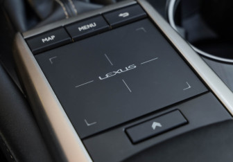 Подержанный автомобиль Lexus RX 2020 года (25 фото)