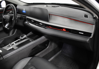 Подержанный автомобиль Chery Arrizo 8 2023 года (12 фото)