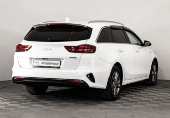Подержанный автомобиль Kia Ceed Wagon 2021 года (5 фото)