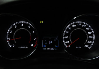 Подержанный автомобиль Mitsubishi ASX 2013 года (12 фото)