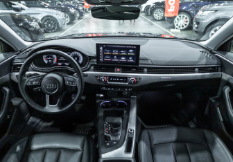 Подержанный автомобиль Audi A4 allroad 2020 года (24 фото)