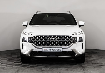 Подержанный автомобиль Hyundai Santa Fe 2020 года (3 фото)