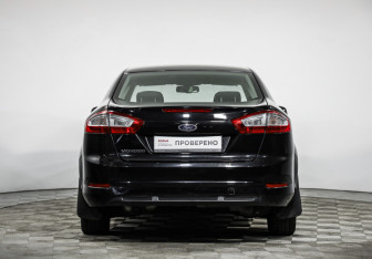 Подержанный автомобиль Ford Mondeo Sedan 2012 года (6 фото)