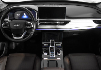 Подержанный автомобиль Chery Tiggo 8 Pro 2022 года (16 фото)