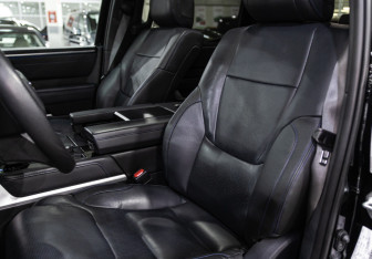 Подержанный автомобиль Toyota Tundra 2022 года (17 фото)