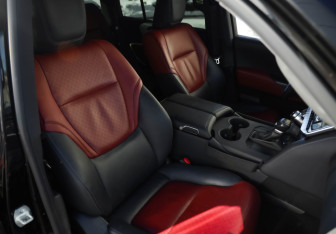 Подержанный автомобиль Toyota Land Cruiser Suv 2021 года (30 фото)