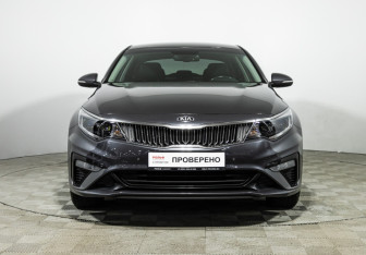 Подержанный автомобиль Kia Optima Sedan 2019 года (2 фото)