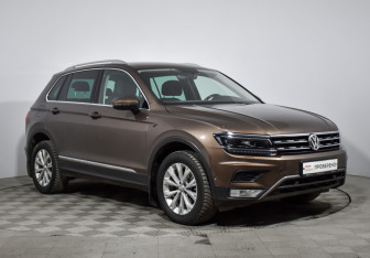 Подержанный автомобиль Volkswagen Tiguan 2016 года (3 фото)