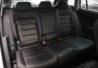 Подержанный автомобиль Volkswagen Tiguan 2019 года (28 фото)