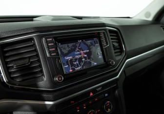 Подержанный автомобиль Volkswagen Amarok 2018 года (16 фото)