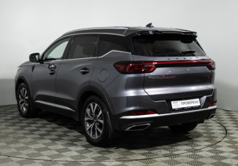 Подержанный автомобиль Chery Tiggo 7 Pro Max 2023 года (7 фото)