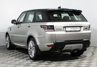 Подержанный автомобиль Land Rover Range Rover Sport 2017 года (7 фото)
