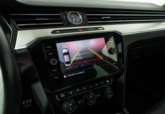 Подержанный автомобиль Volkswagen Passat Sedan 2019 года (15 фото)
