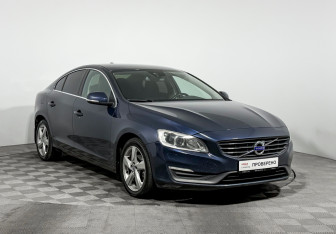 Подержанный автомобиль Volvo S60 2013 года (3 фото)