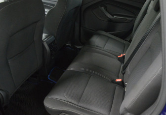 Подержанный автомобиль Ford Kuga 2017 года (11 фото)